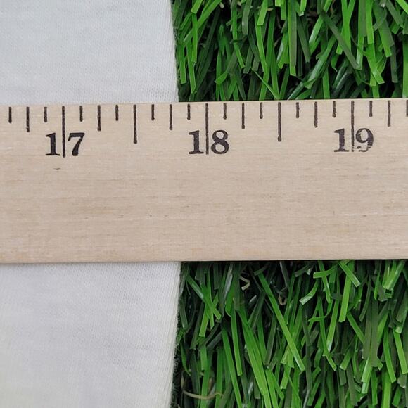 Vintage 90s Bee Honeycomb Shirt S/M 18x25 White USA Bumblebee - Picture 6 of 12